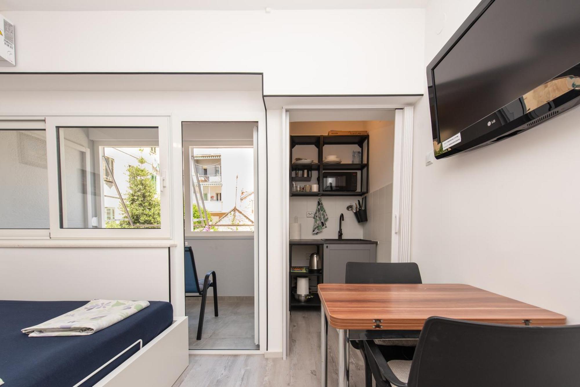 Laghanini Apartments Σπλιτ Εξωτερικό φωτογραφία